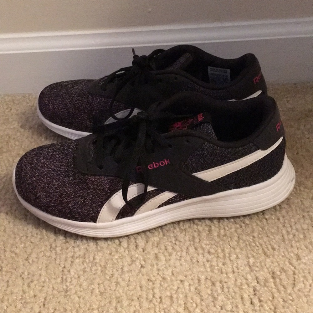 🎉 final sale Purplish-pink and gray Reebok shoes